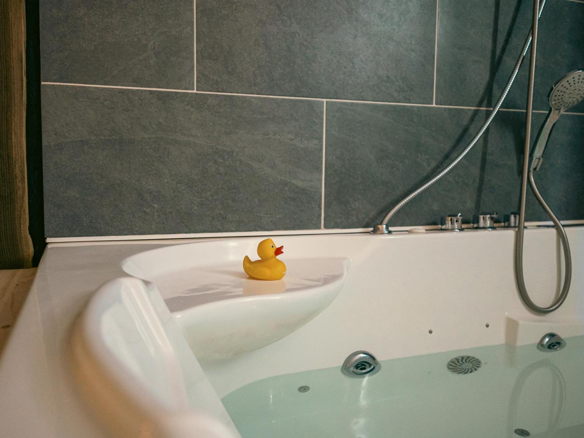Appartement Spa Vip Pont Alsort Froid-Chapelle Dış mekan fotoğraf